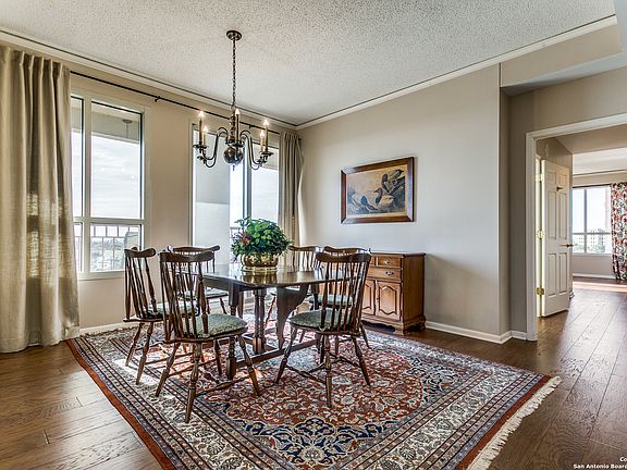 2nd image of 1 TOWERS PARK LN #812