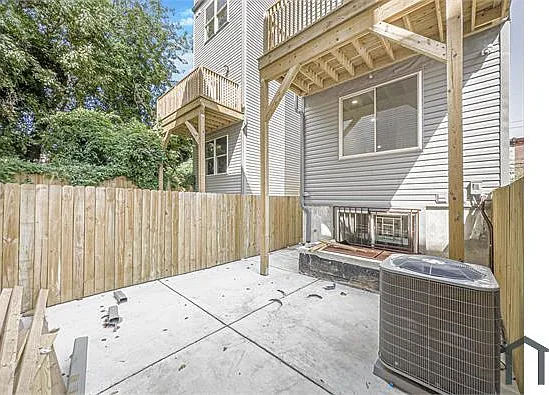 934 W Dauphin St #1 — Photo 30