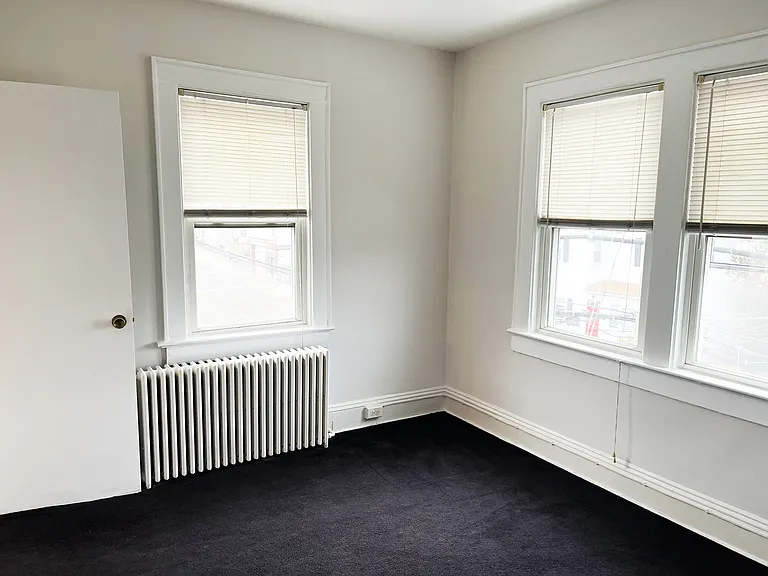 208 Ashford Ave #3 — Photo 2