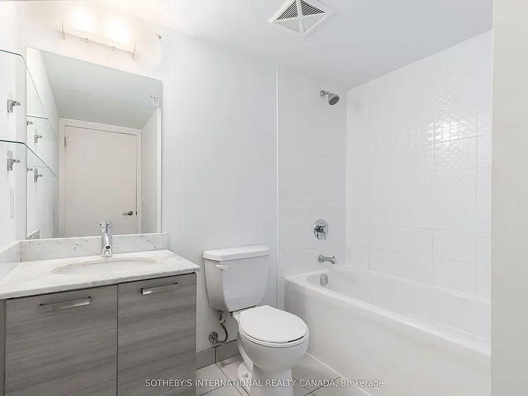36 Lisgar St #LPH03E — Photo 18