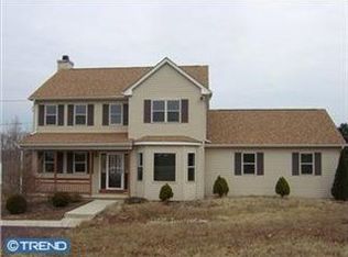 4 W Linfield Rd, Royersford, PA 19468