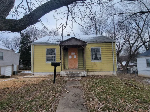 3567 Saint Christopher Ln, Saint Ann, MO 63074