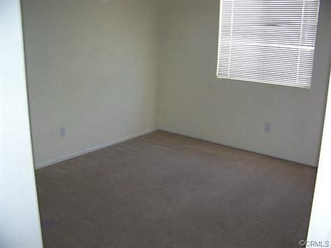 5th image of 4705 Thornbush Dr
