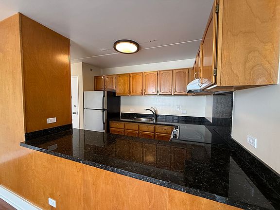 3rd image of 2522 Date St APT 1201