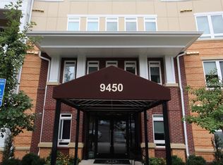 9450 Silver King Ct UNIT 207, Fairfax, VA 22031