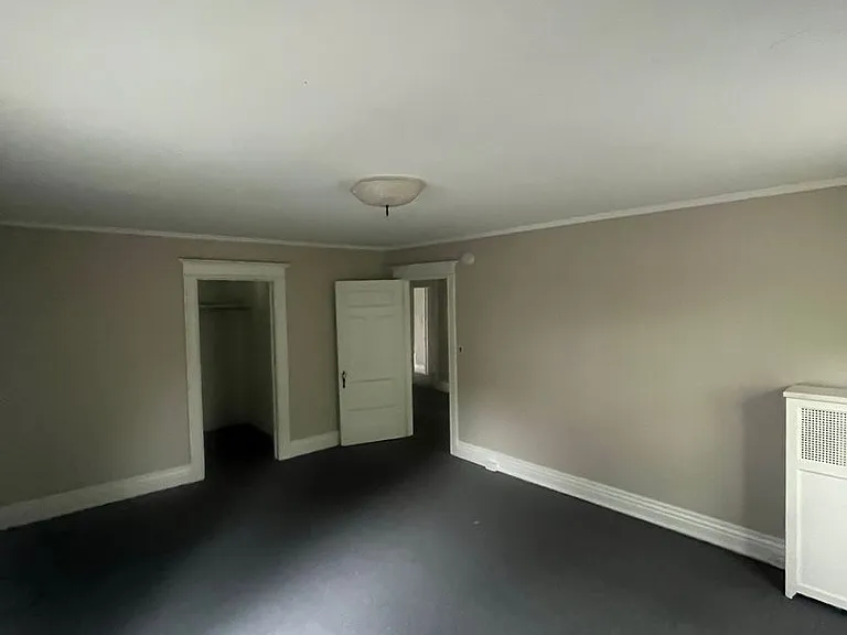 293 Dartmouth St — Photo 34