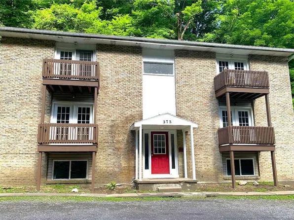 365 N 12th St #5, Weirton, WV 26062