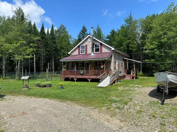 18 Smart Ridge Drive, Weston, ME 04424