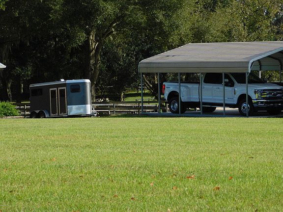 4th image of 17391 NE 22nd Ct