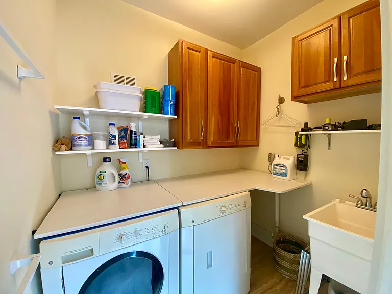 2021 Ashland Ave — Photo 16