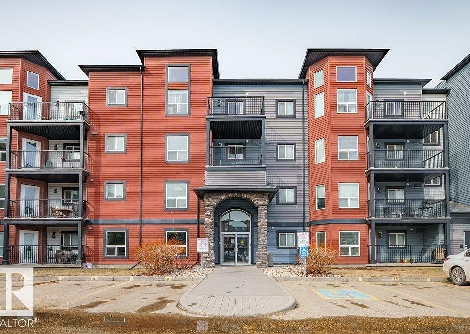 1st image of 400 Silver Berry Rd NW #401
