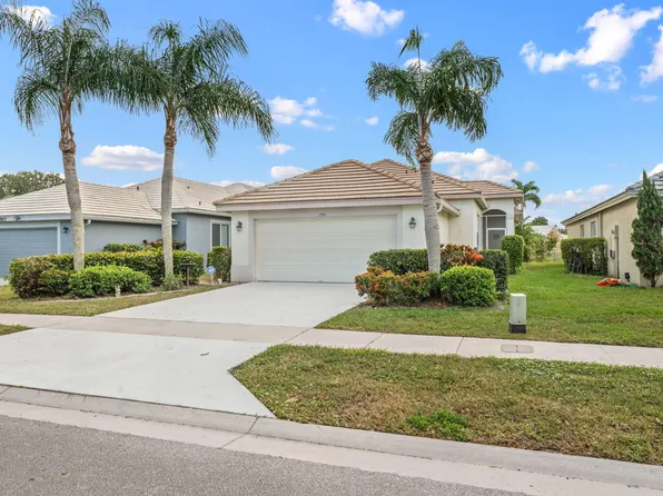 2501 Country Golf Drive, Wellington, FL 33414