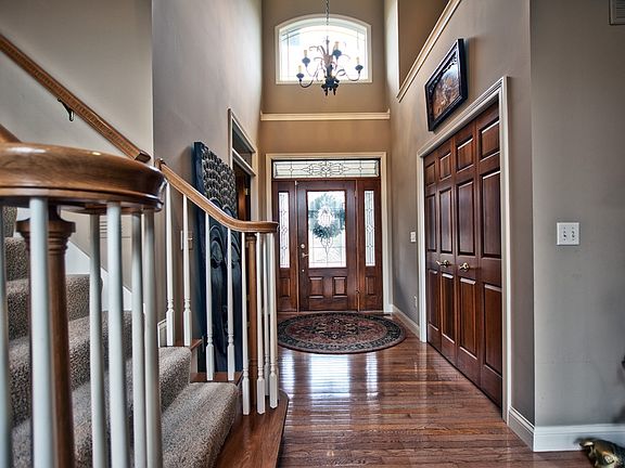 3rd image of 22360 Canyon River Dr