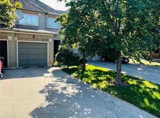 6863 Apex Ct, Mississauga, ON L5N7H6