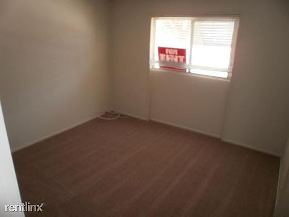 600_4102_howard_ave_004[1]