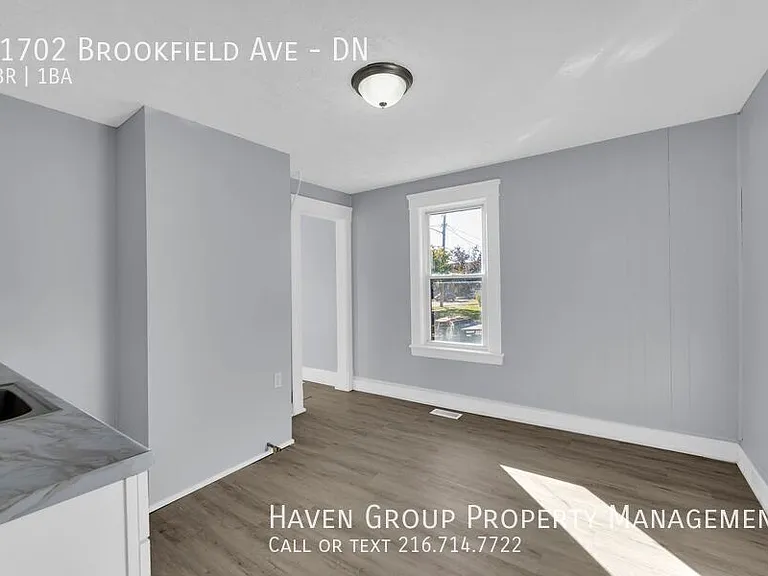 11702 Brookfield Ave #DN — Photo 9