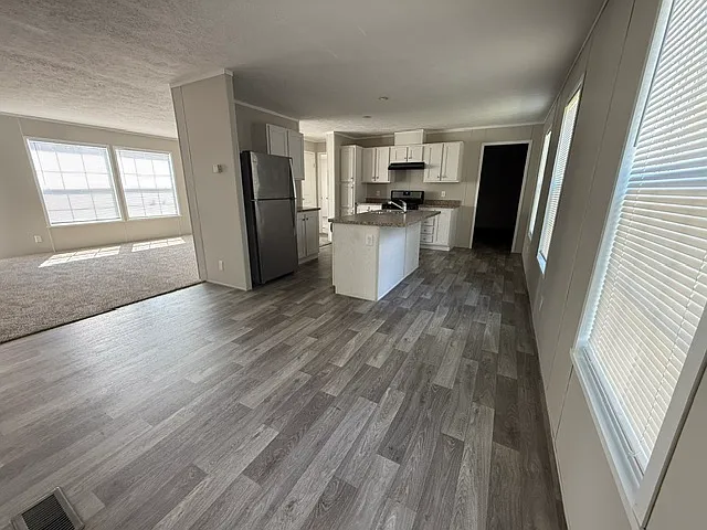 Pineview Estates — Photo 35