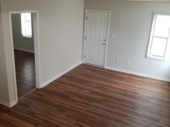 2nd image of 105B E 11th St