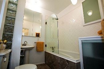 5th image of 240B Hartford St