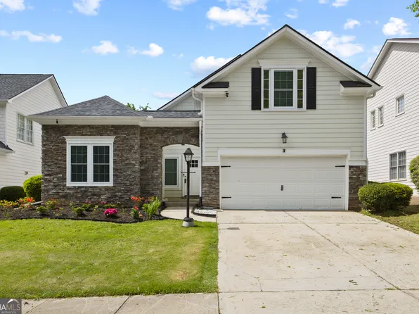 6329 Edgewater Cv, Fairburn, GA 30213