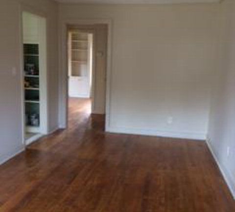 3rd image of 1626 Broadhill Dr
