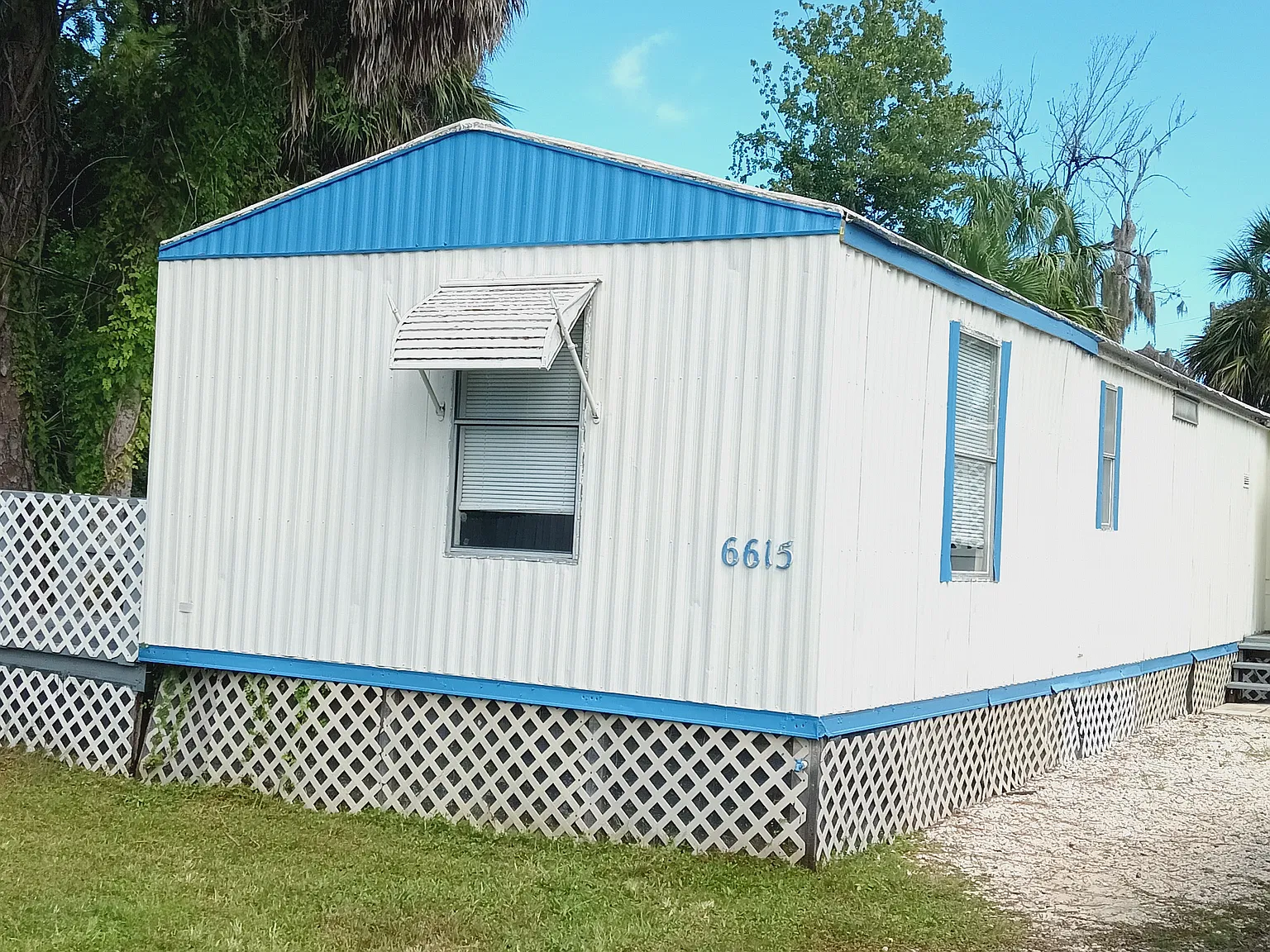3 bed, 1050 sqft, $1,400 — Photo 1