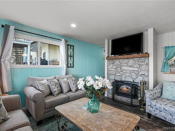 5th image of 32271 Echo Bodine Bay Rd