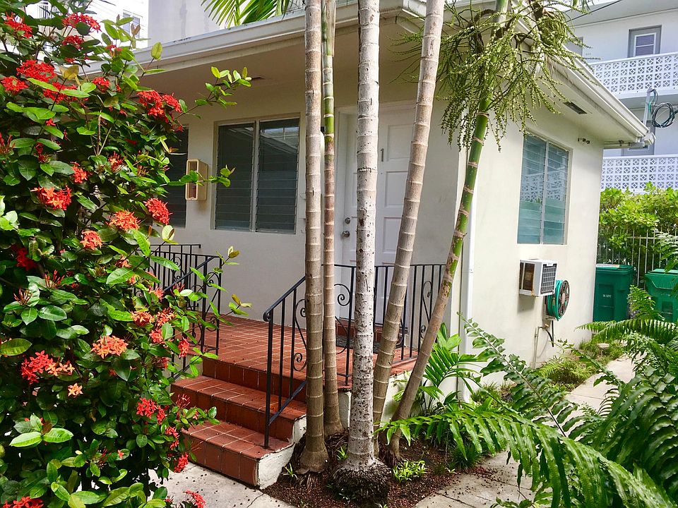 Front Entrance/Terrace