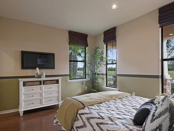 4th image of 2688 Marton Oak Blvd