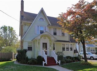 2216 Pine Ter, Scotch Plains, NJ 07076