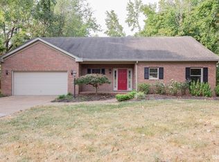 7411 W Timberview Dr, Newburgh, IN 47630