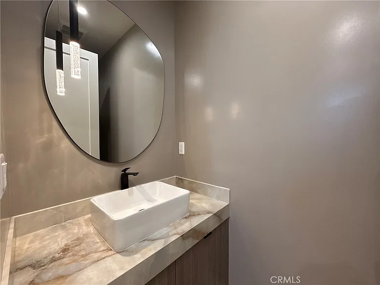 4121 Lafayette Pl #B — Photo 21