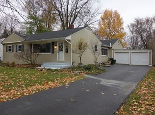 3634 Alton Pl NW, Washington, DC 20008