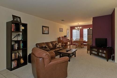 4th image of 306 Vista Ave APT 3