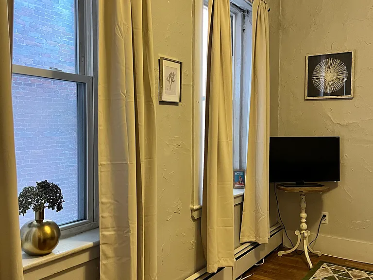 71 Phillips St #21 — Photo 6