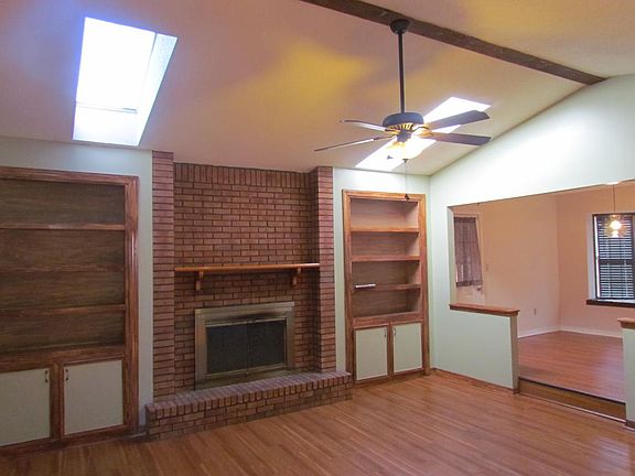 Living room 1