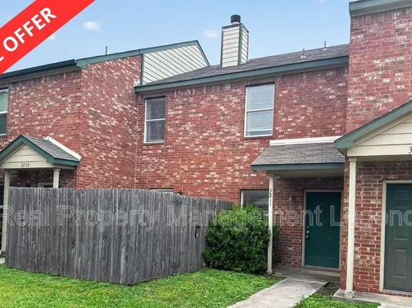 3211 Roundtree Ln, Garland, TX 75044
