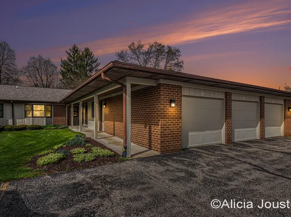 246 Bona Vista Dr NW, Grand Rapids, MI 49504