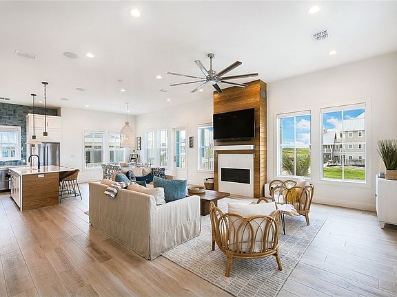 4th image of 220 Sundew Ln