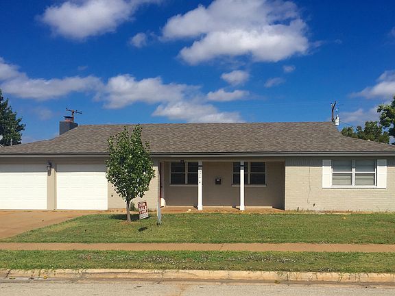 2nd image of 1524 S Winds Dr