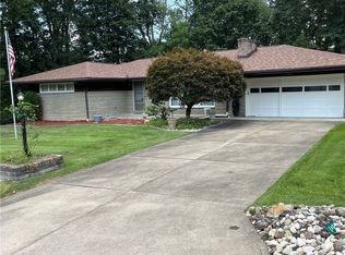 12509 Herold Dr, Irwin, PA 15642