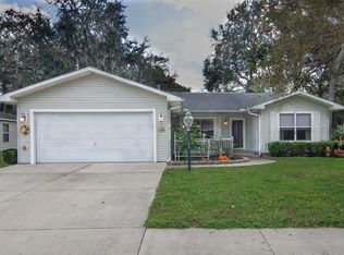 1208 Bower Ln, Lady Lake, FL 32159