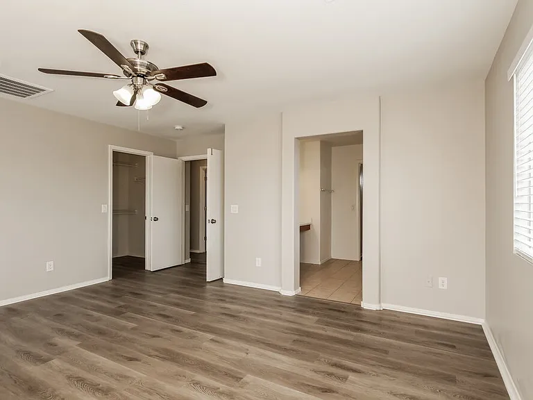 1626 E Aspen Ave — Photo 10