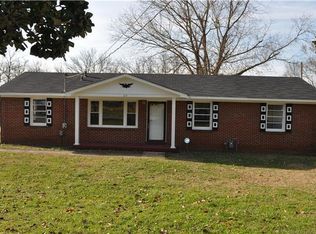 115 Oak Park Dr, Columbia, TN 38401