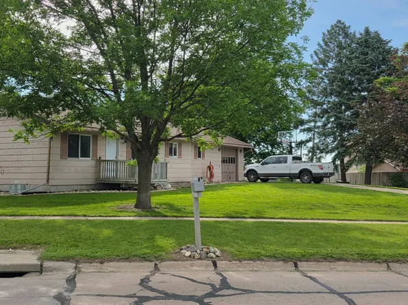 130 N 10th St, Oneill, NE 68763
