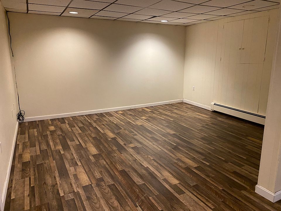 2nd image of 1524 Commonwealth Ave #B