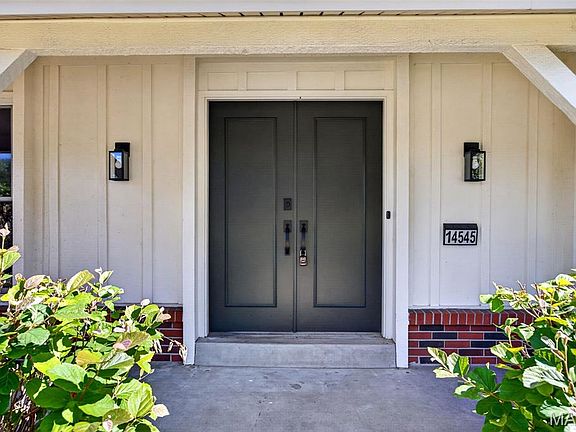 3rd image of 14545 Pembury Dr