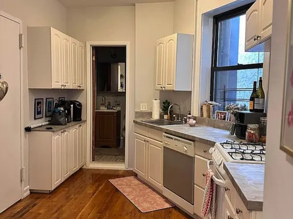 791 9th Avenue image 1 of 5