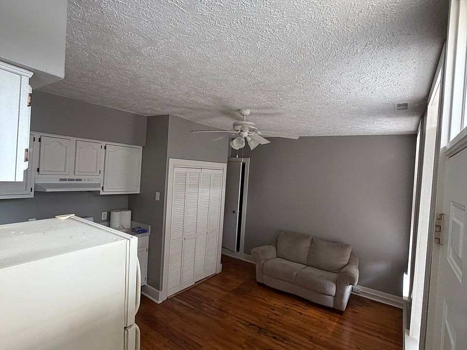 Kitchen. Back left door in photo is to laundry.