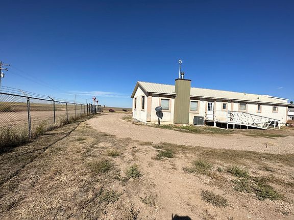 4th image of 1292 E Road 16